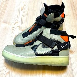 Air Force 1 Men’s Sneakers